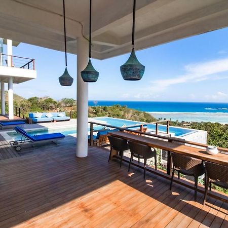 Villa Nambung Selong Belanak Exterior foto